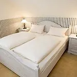 Kuestenklang - Free Parking 3* Carolinensiel