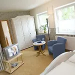 Kuestenklang Отель 3*
