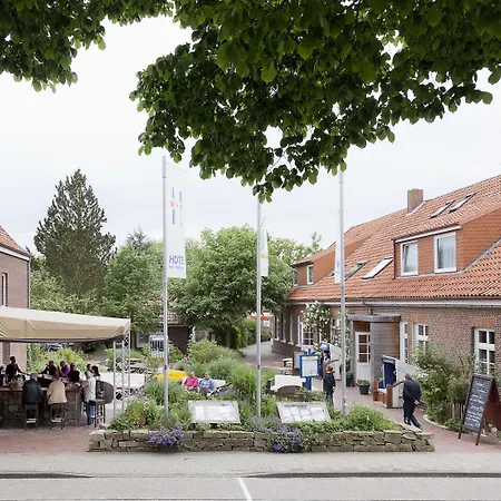 Отель Kuestenklang - Free Parking