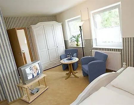 Kuestenklang - Free Parking Hotell 3*